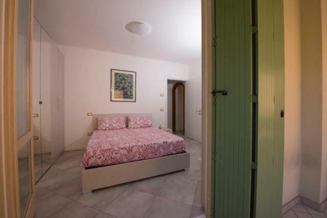Luxury Apartment Garda Lake Desenzano del Garda Exterior photo