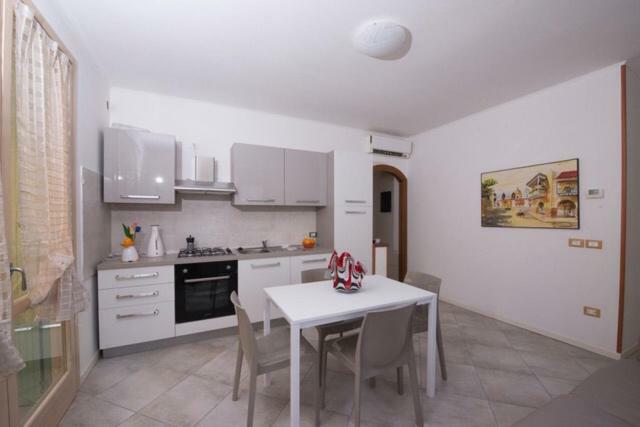 Luxury Apartment Garda Lake Desenzano del Garda Exterior photo